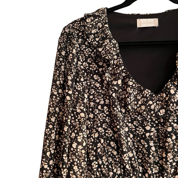 Altar’d State Floral Print Smocked Waist Long Sleeve Ruffled Detailing Dress - Picture 4 of 10